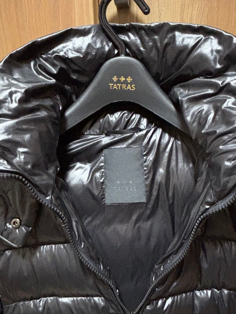 タトラス　ダウンジャケット　黒