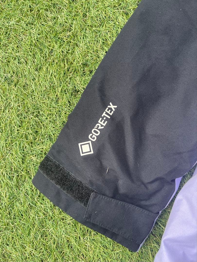 キッズBurtonパウラインGORE-TEX2Lジャケット&ビブパンツ23-24