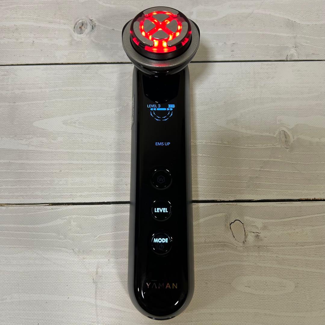 【美品】YAMAN 美顔器 フォトプラスプレステージSP M22
