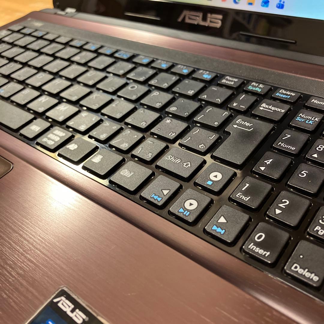 ASUS ノートPC K53E Core i7 2630QM搭載