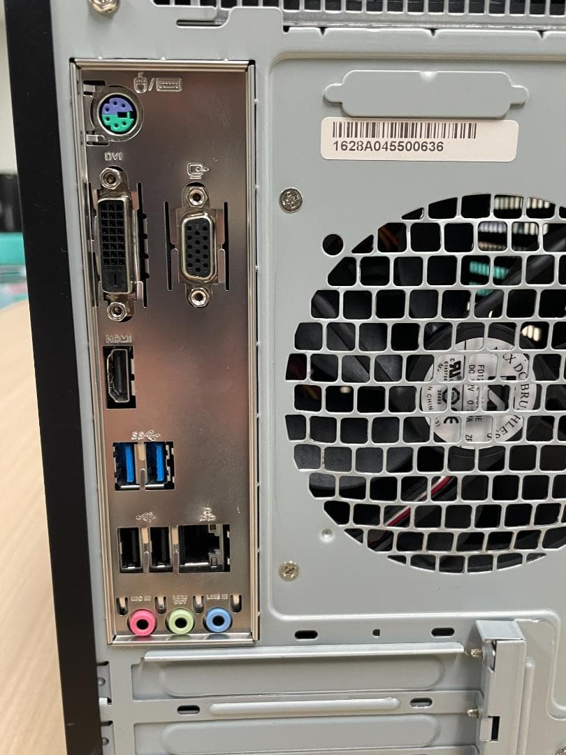 Windowsデスクトップ I5-8400 8GB HDD1TB Win10 THIRDWAVE