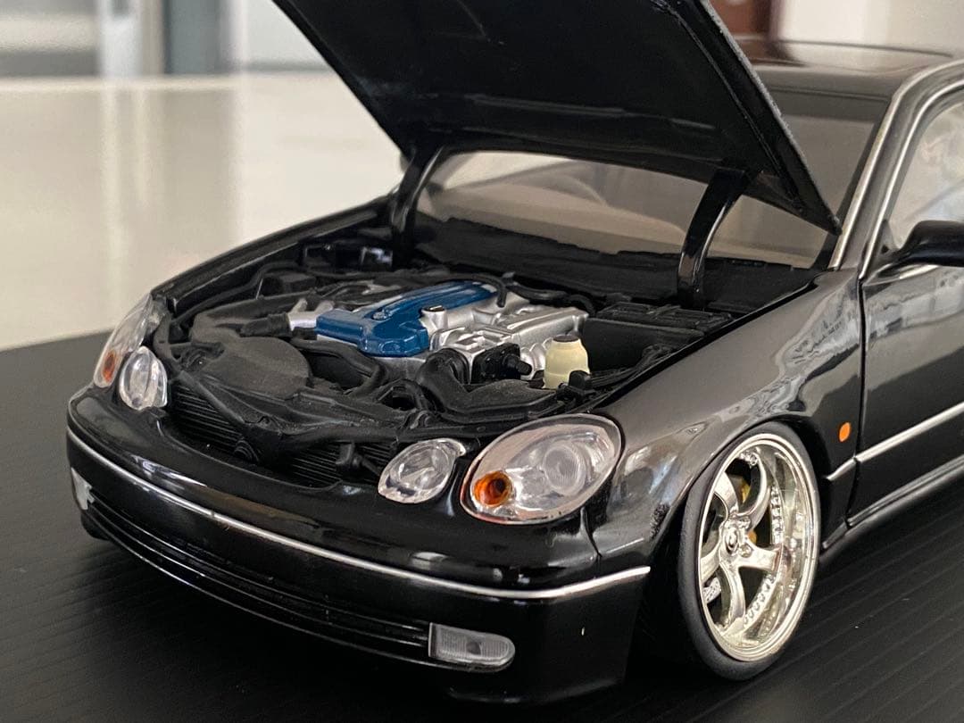 1/18 アリスト　スタンス19インチ　 ローダウンカスタム　オートアート