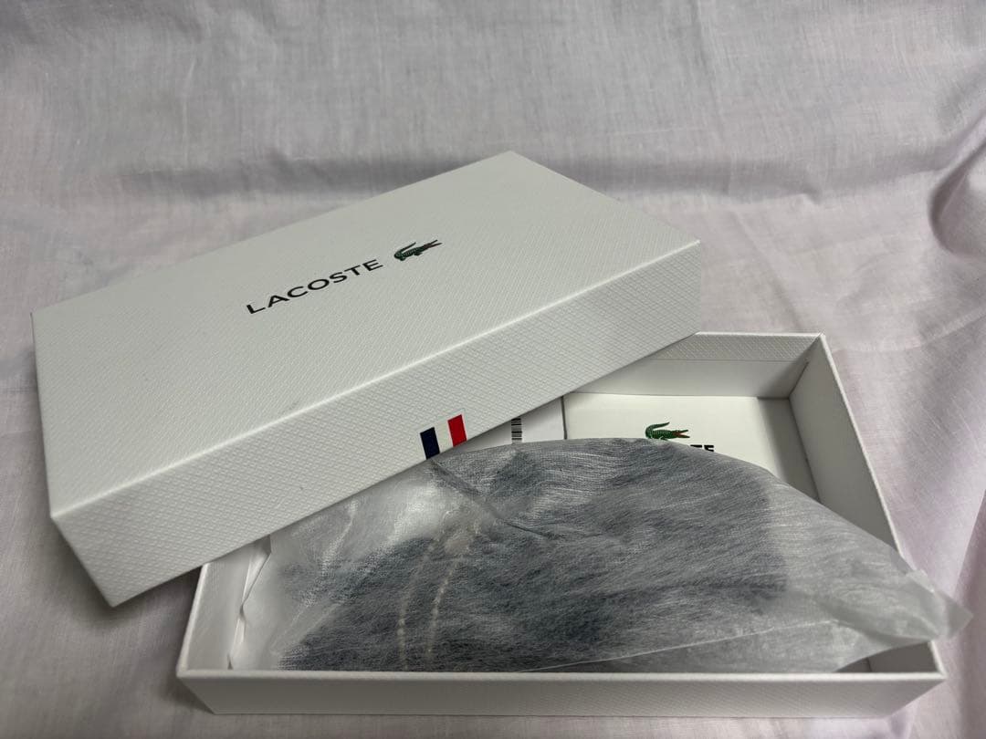 LACOSTE ワニ型ケース NF0322K 021