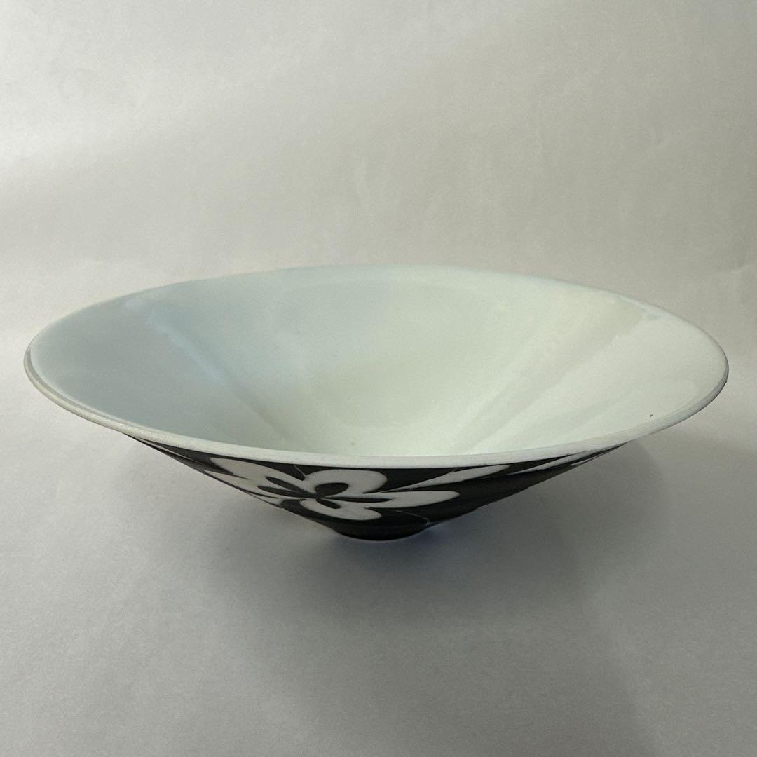 伊藤剛俊　花柄掻き落とし中鉢２点セット