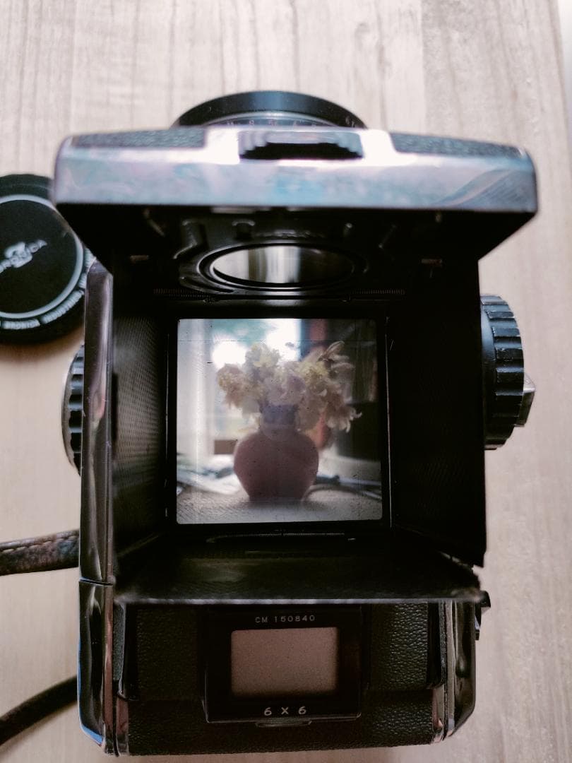 ★Zenza Bronica 一眼レフカメラ ★純正カバー ★遮光板 ケース付★