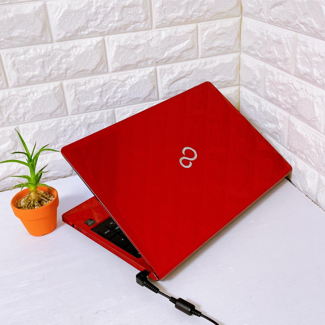 富士通 YouTubeに最適 ノートPC ノートパソコン Windows11