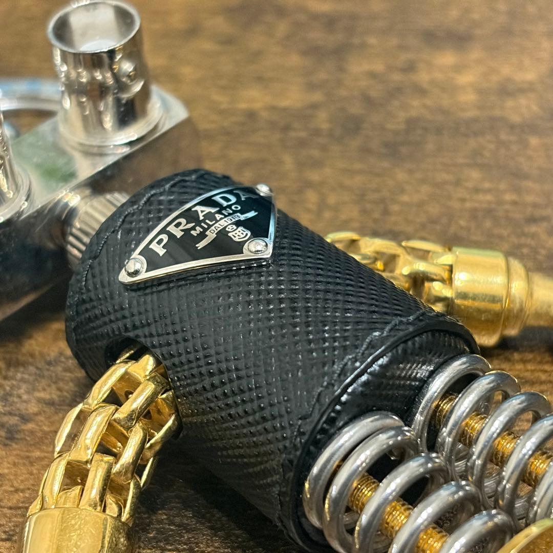 PRADA サフィアーノレザー キーチェーン チャーム ロボット