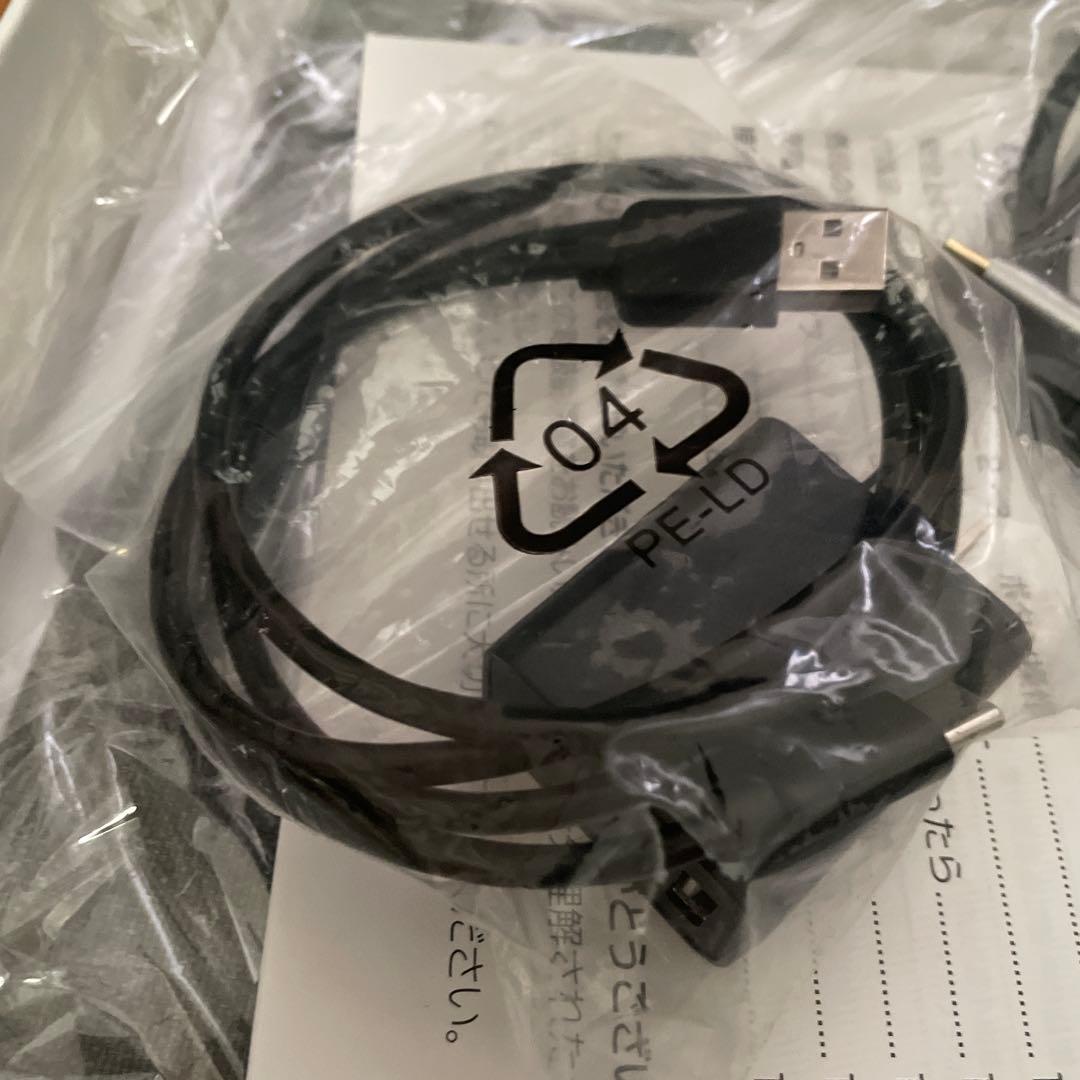 15.6V型液晶モバイルモニター