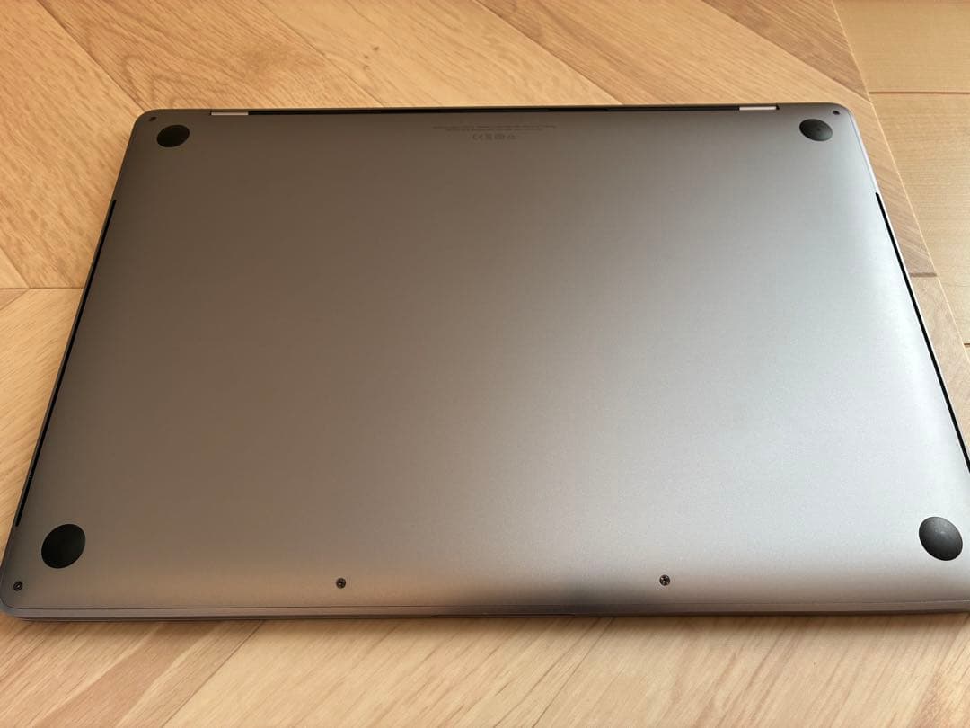 【充放電20回】MacBook Pro 2019 i7 16GB 256GB