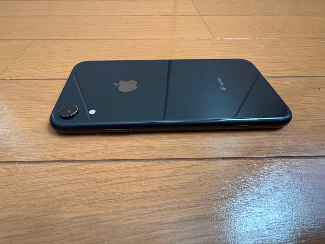 iPhone XR 64GB ブラック SIMフリー