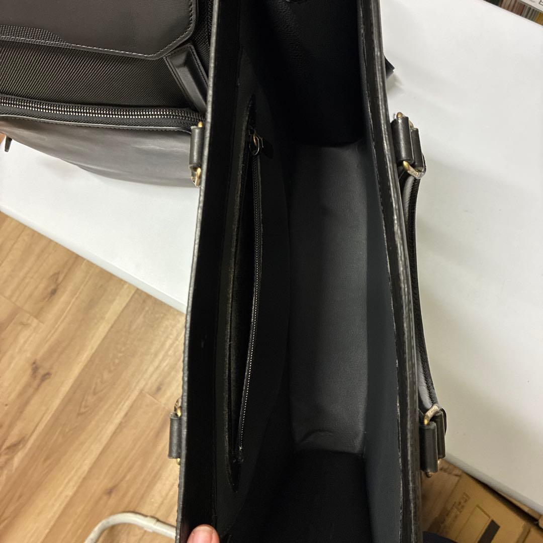 ルイヴィトン LOUIS VUITTON エピ サックプラ