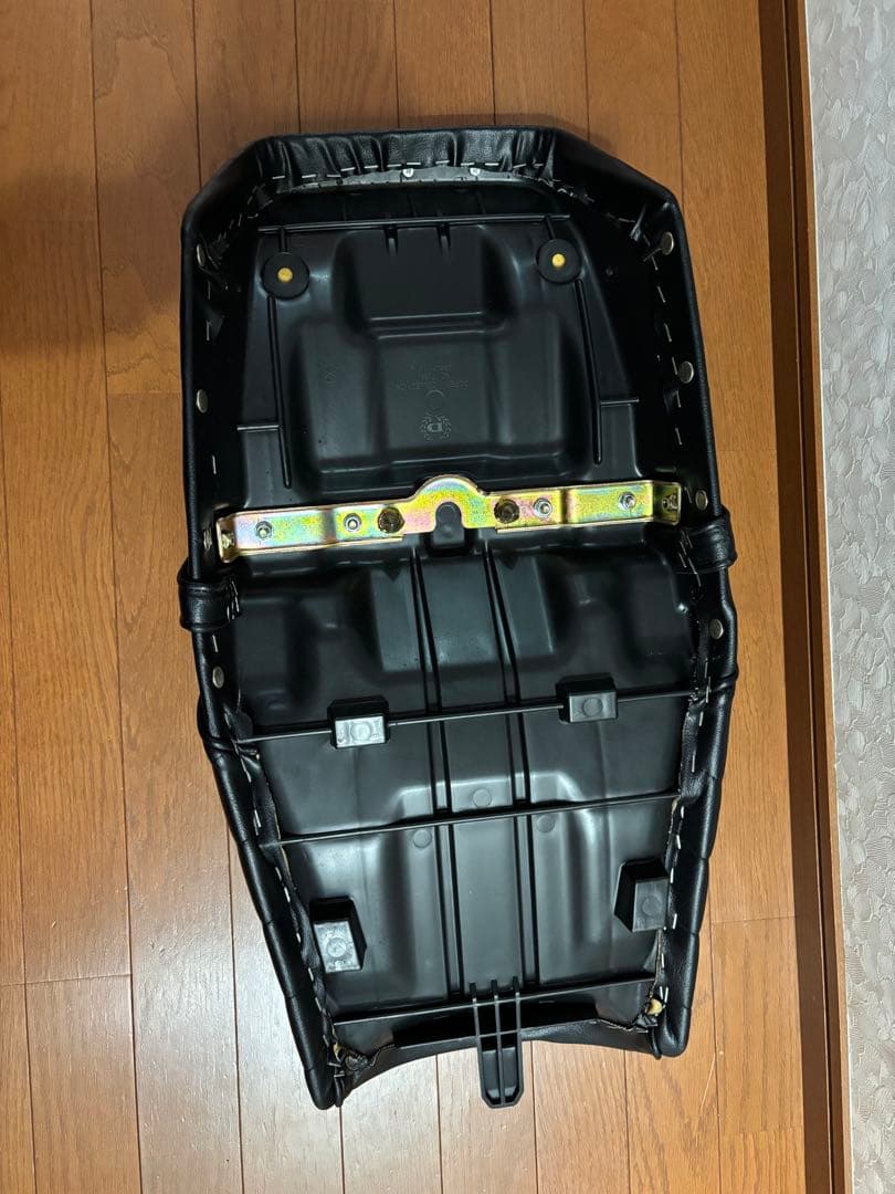 S*K様 ゼファー χ タックロール シート　ドレミコレクション　バイク用シート