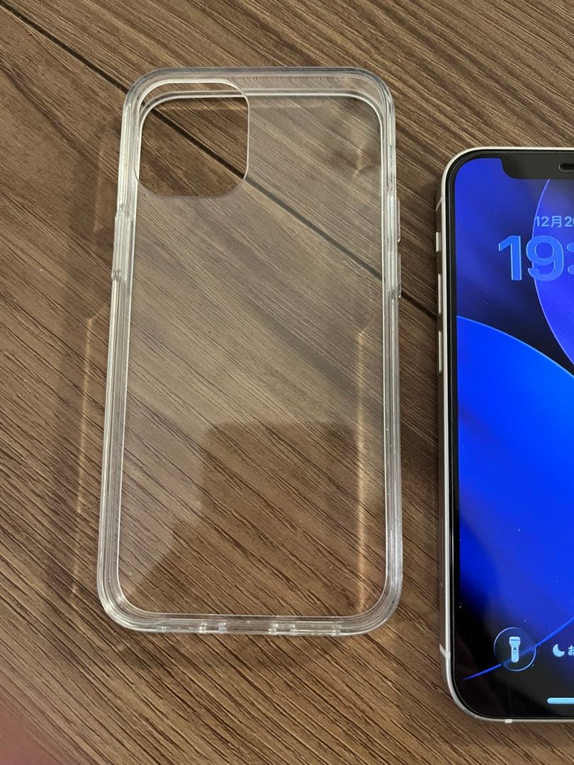 iPhone 12 mini ホワイト 128GB 本体 傷あり 箱