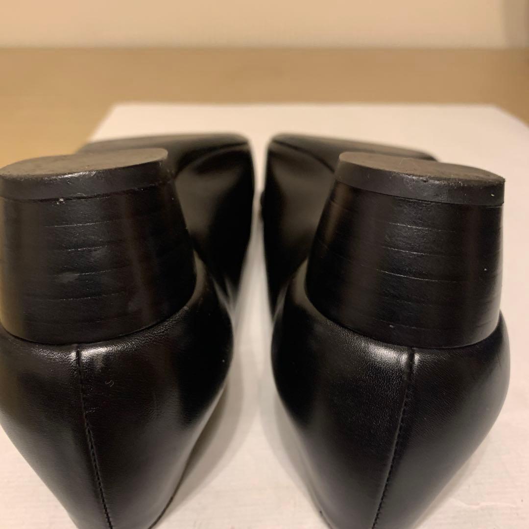 Ferragamo ブラック ヴァラ•リボンフラットパンプス