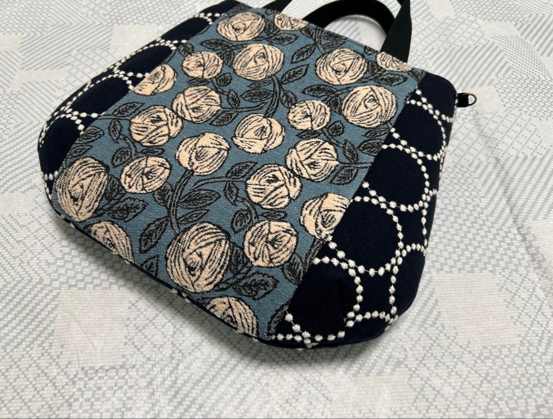 ハンドメイド ミナペルホネン rosy コロりんトート