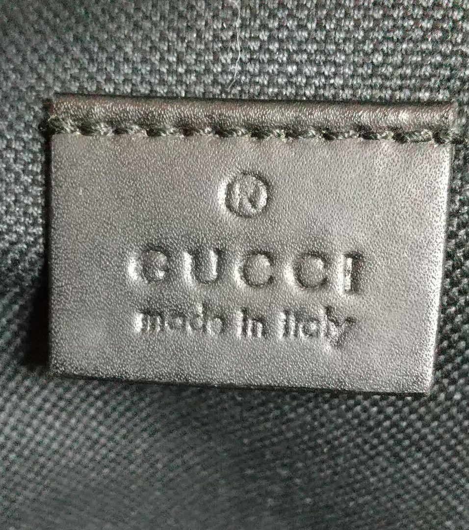 【美品】GUCCI（グッチ）PVCレザーボディバッグ/正規品
