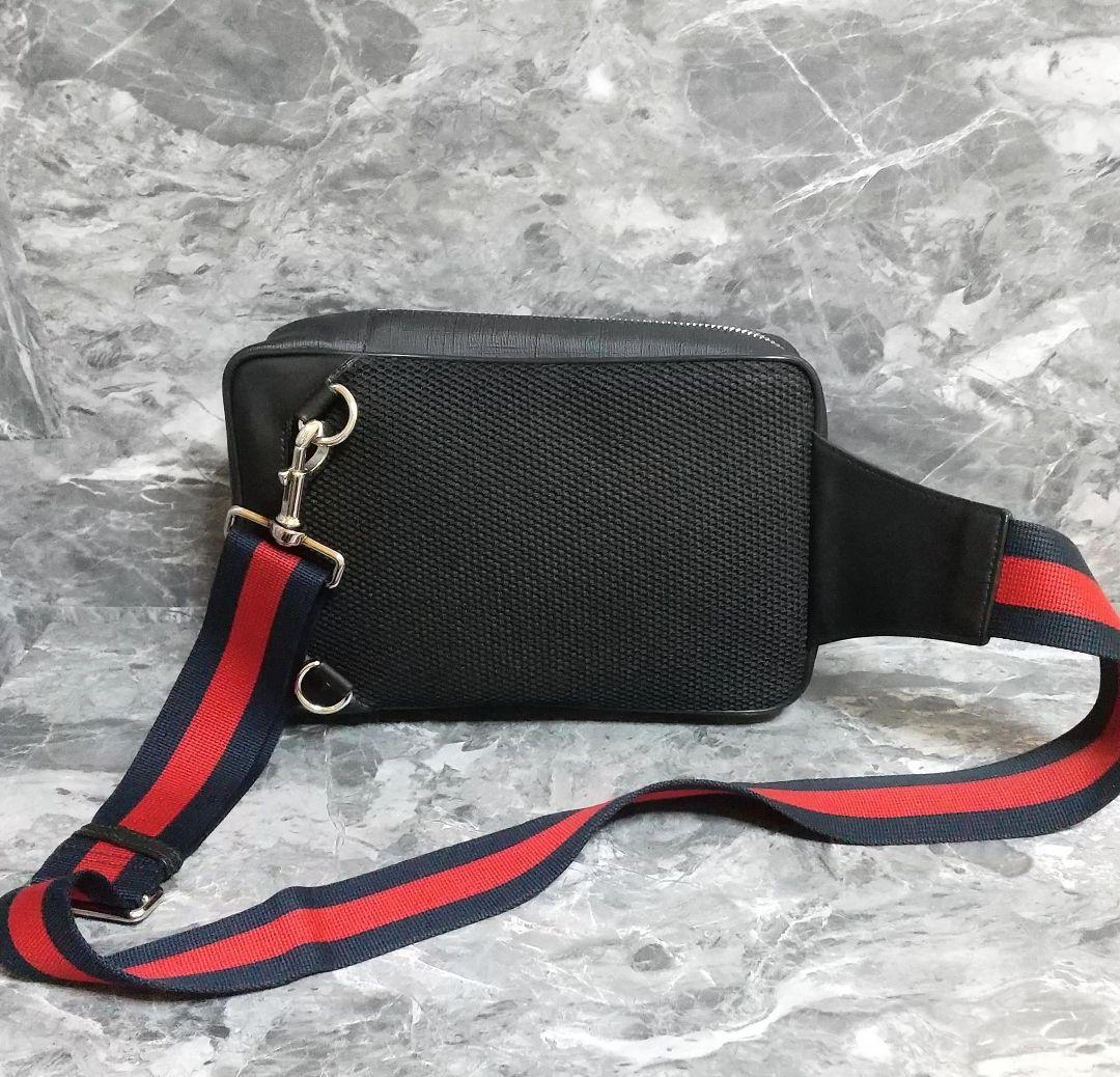 【美品】GUCCI（グッチ）PVCレザーボディバッグ/正規品