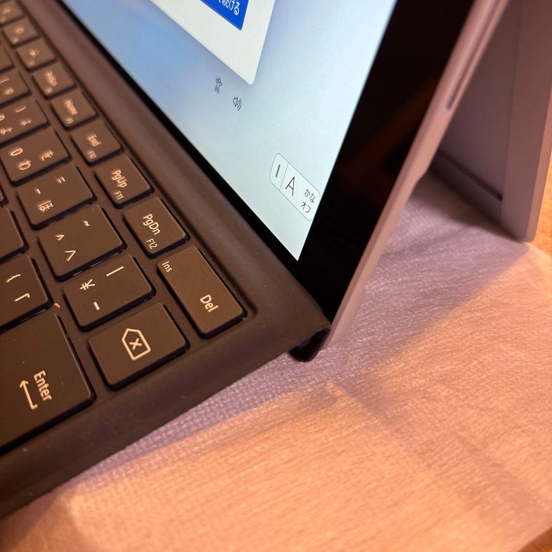 【最終値下げ】Microsoft Surface Pro 7 256GB 8GB