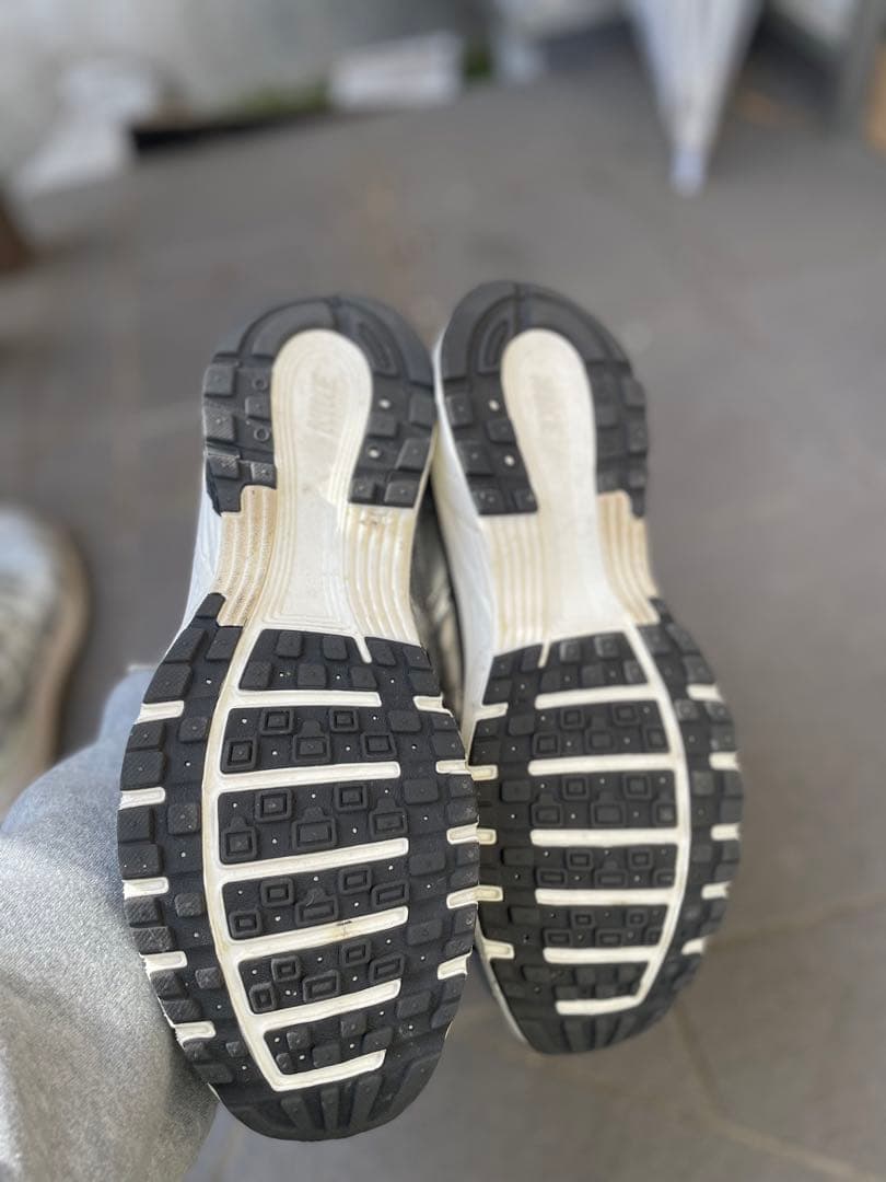 S*U様 Nike P-6000 シルバー スニーカー