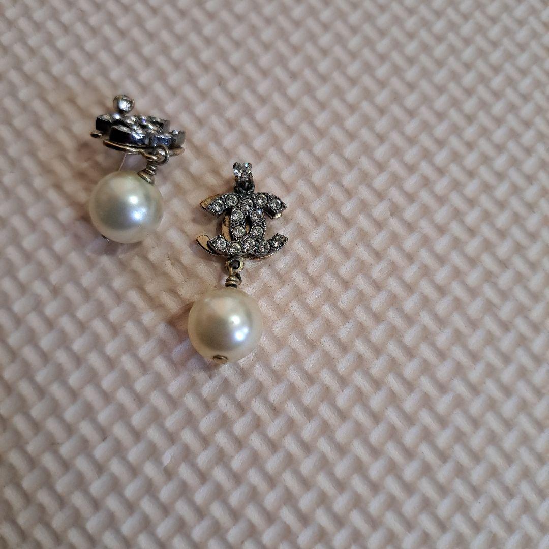 CHANEL パール　ピアス　ラインストーン シャネル