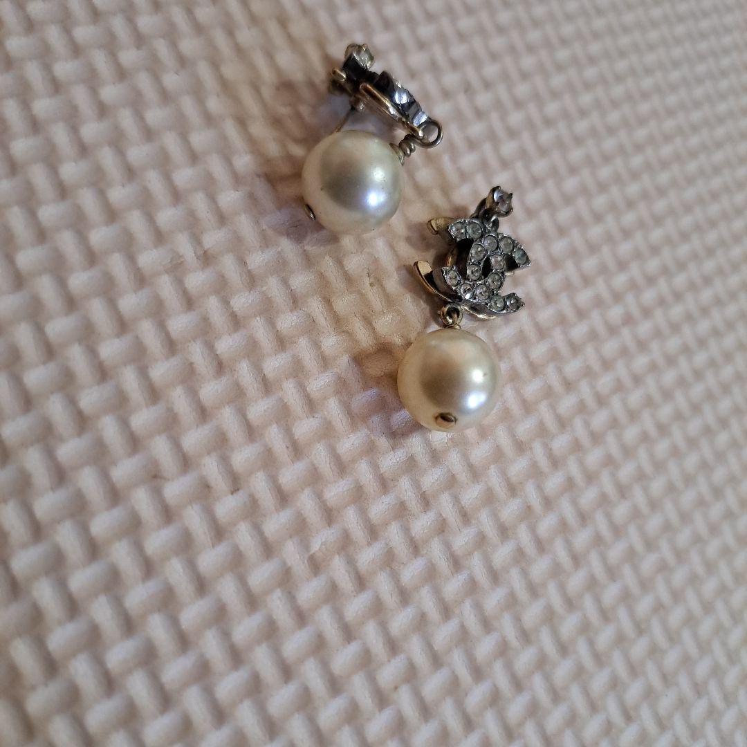 CHANEL パール　ピアス　ラインストーン シャネル