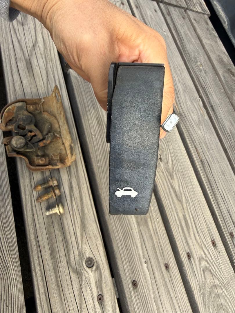 サバーバンボンネットラッチ、ワイヤー、ハンドルセット