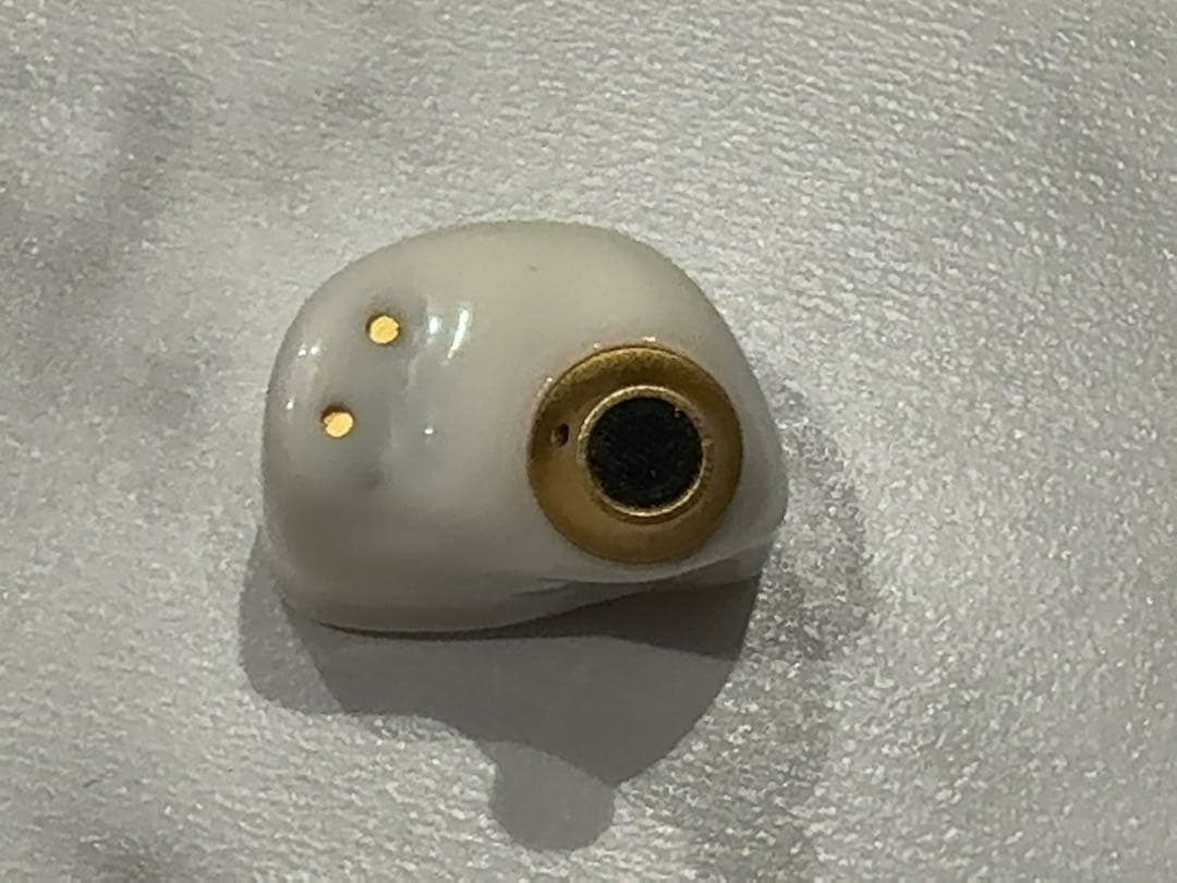 NUARL Inovatör 限定カラー　ホワイト・ポーセレン