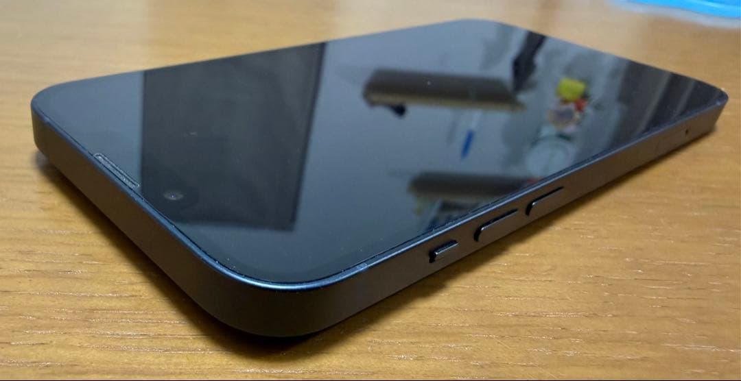 【中古状態良】SIMフリー iPhone 13 128GB ミッドナイト