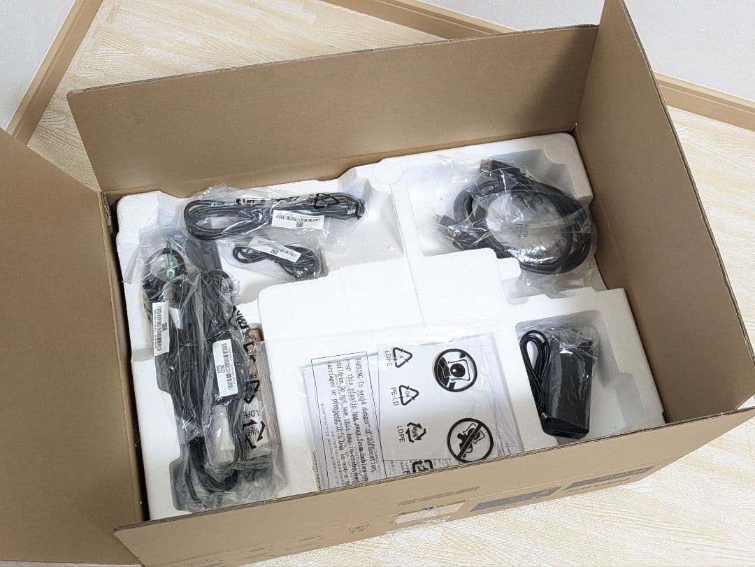 超美品 PHILIPS 珍しいタッチパネルの液晶ディスプレイ21.5型ワイド