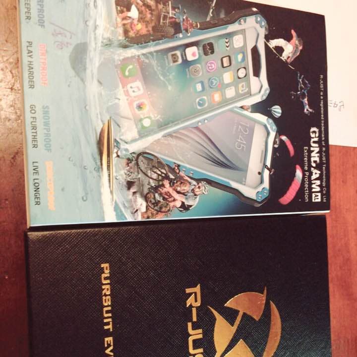 防水iPhoneケース