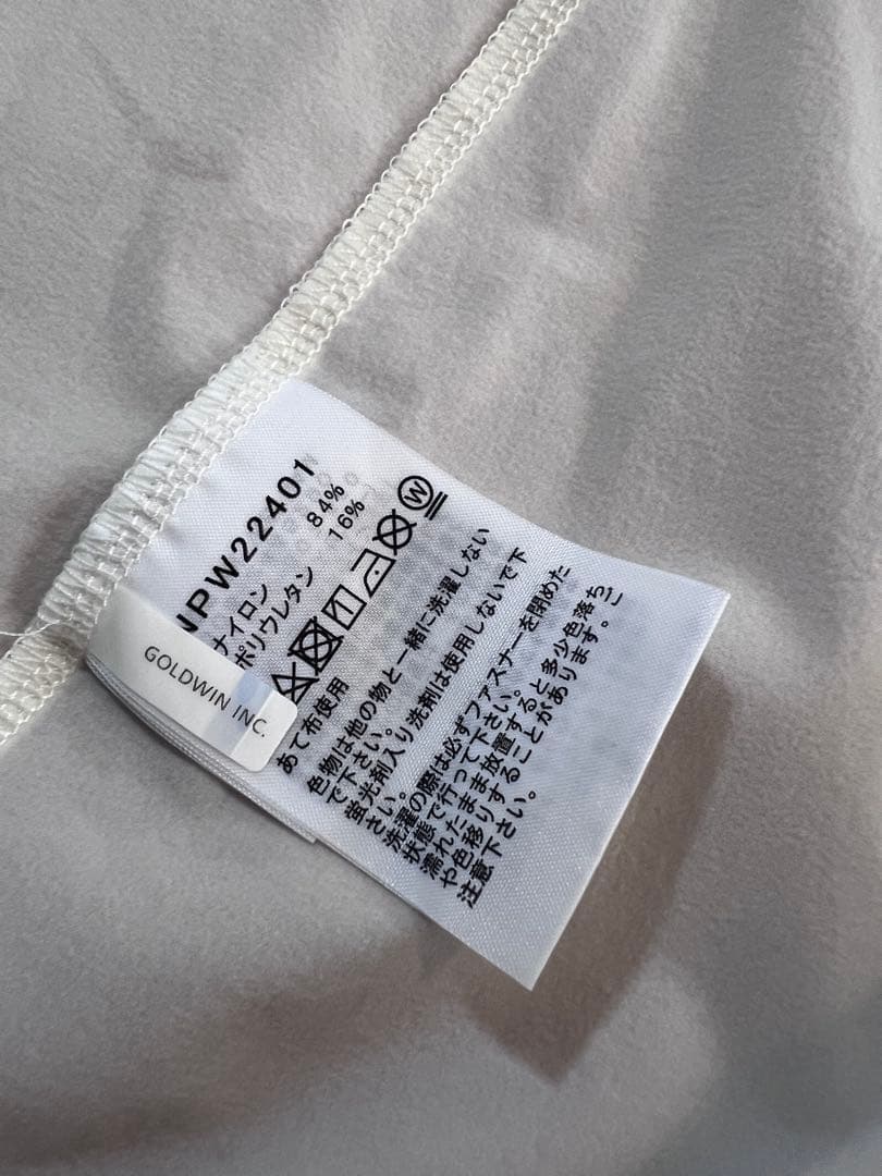 ノースフェイス　マウンテンソフトシェルフーディ　レディースLサイズ　新品タグ付き