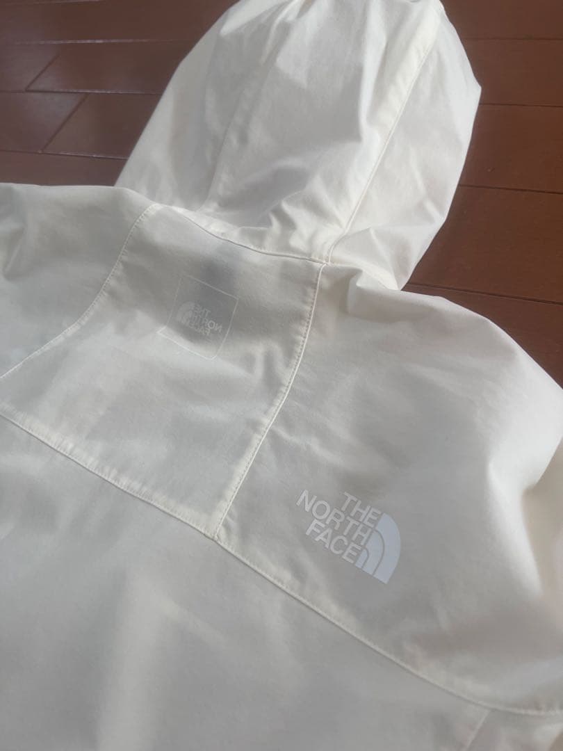 ノースフェイス　マウンテンソフトシェルフーディ　レディースLサイズ　新品タグ付き
