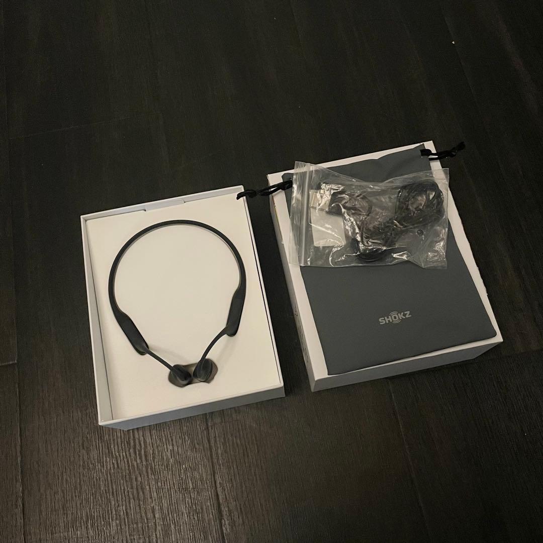 shokz ショックス OPENRUN 骨伝導イヤホン ブラック