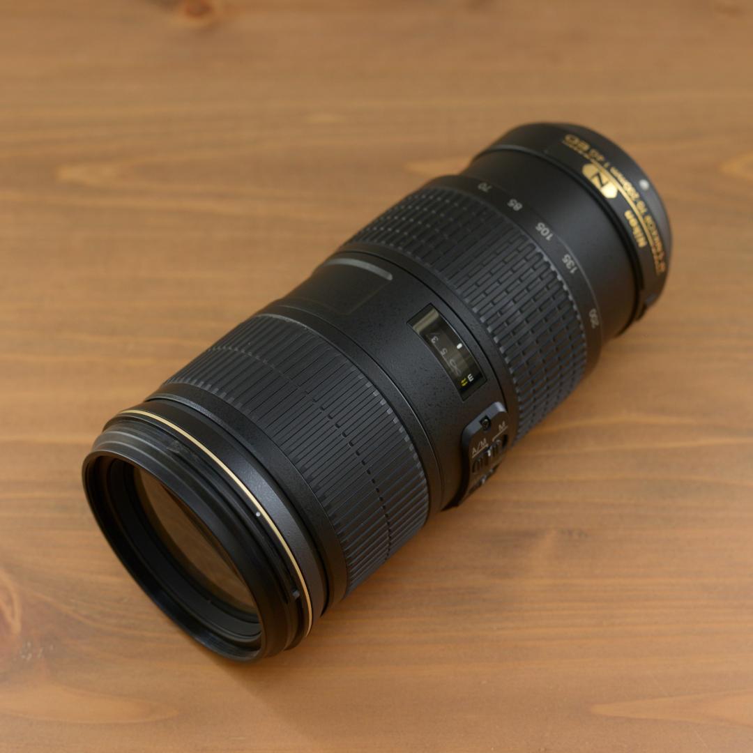 Nikon 70-200mm VR レンズ 中古美品