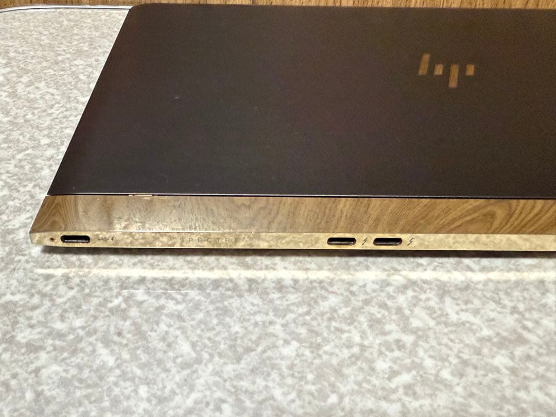 ノートパソコン HP Spectre 13-v007TU