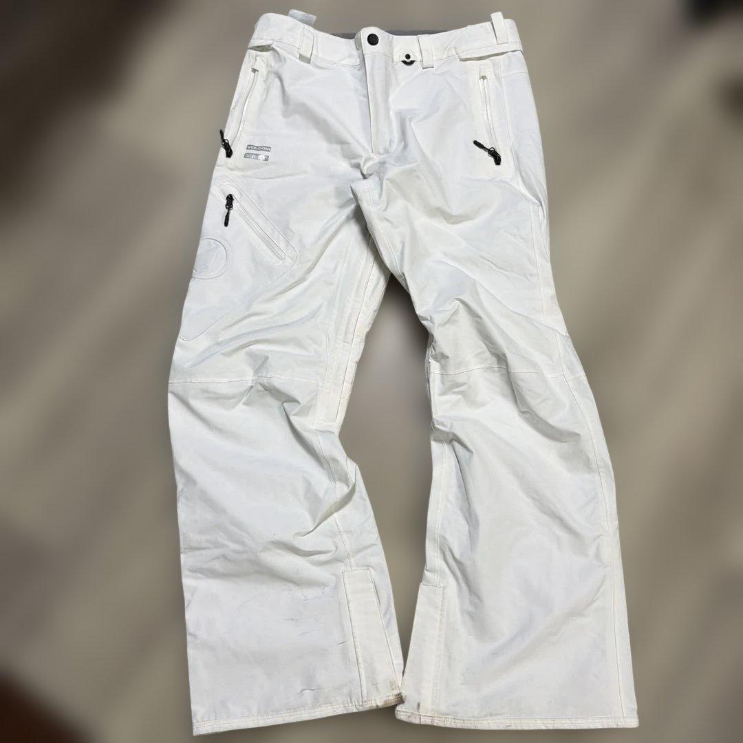 VOLCOM　上下　白　ホワイト スノーボードジャケット　パンツ