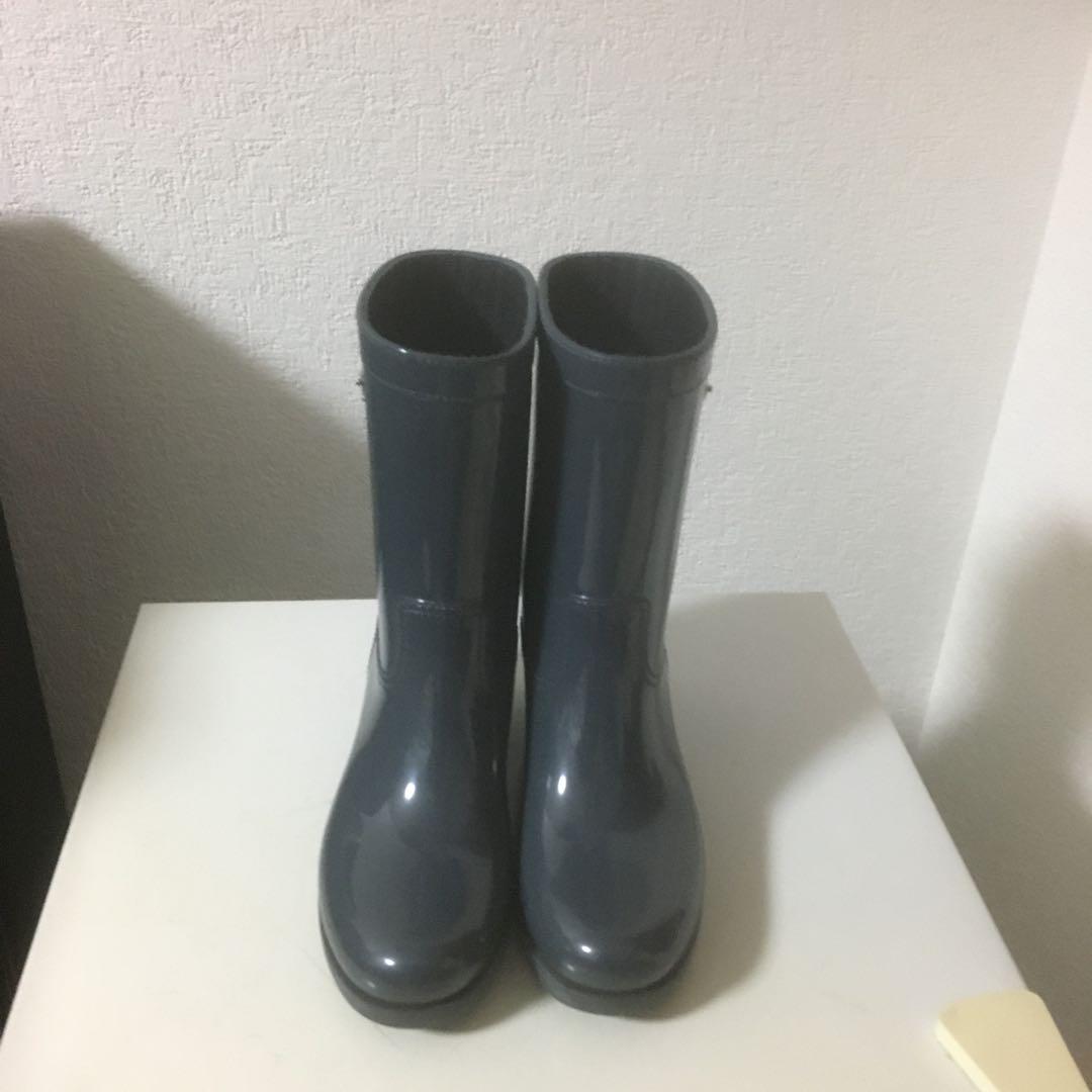 プラダ ラバーブーツ