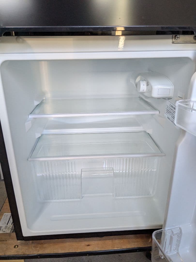 2024年製 コンフィー ノンフロン冷凍冷蔵庫 2ドア RCT90BL(E)