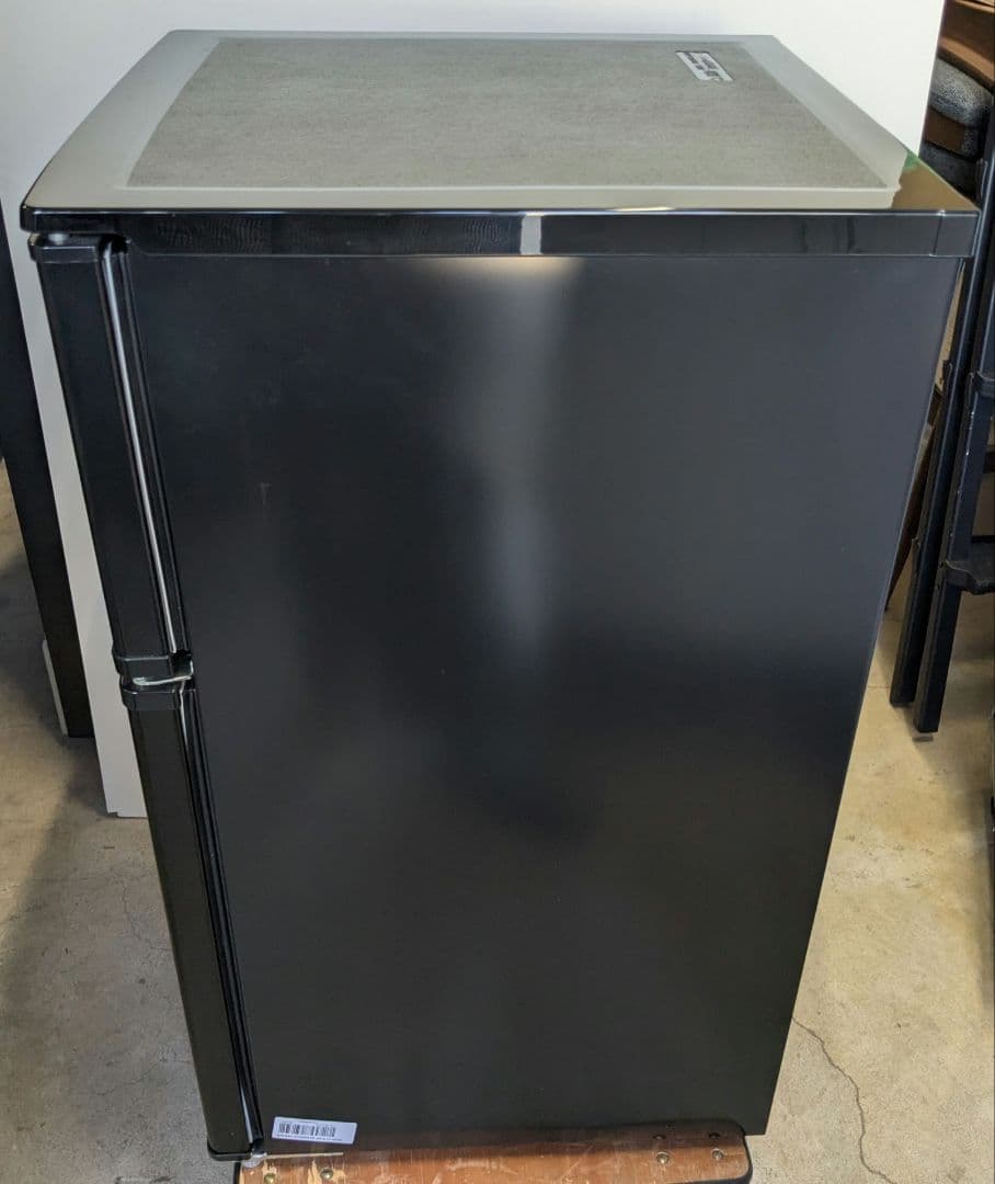 2024年製 コンフィー ノンフロン冷凍冷蔵庫 2ドア RCT90BL(E)