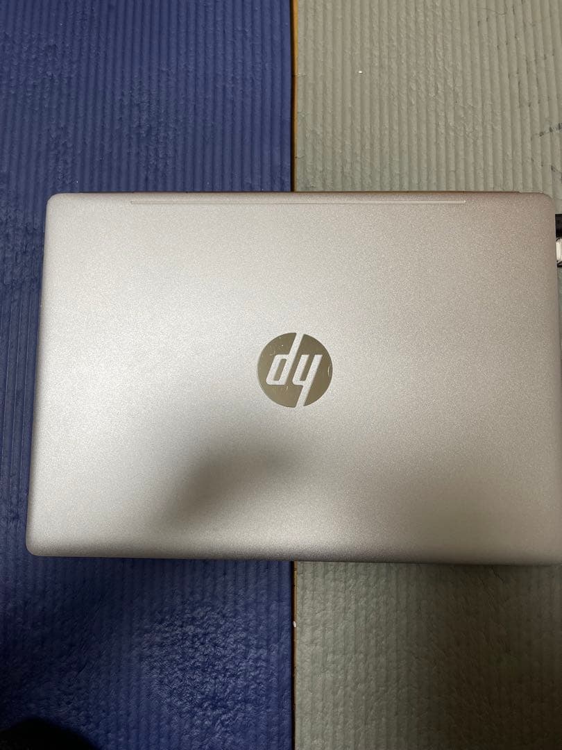 HP Laptop 14インチ シルバー