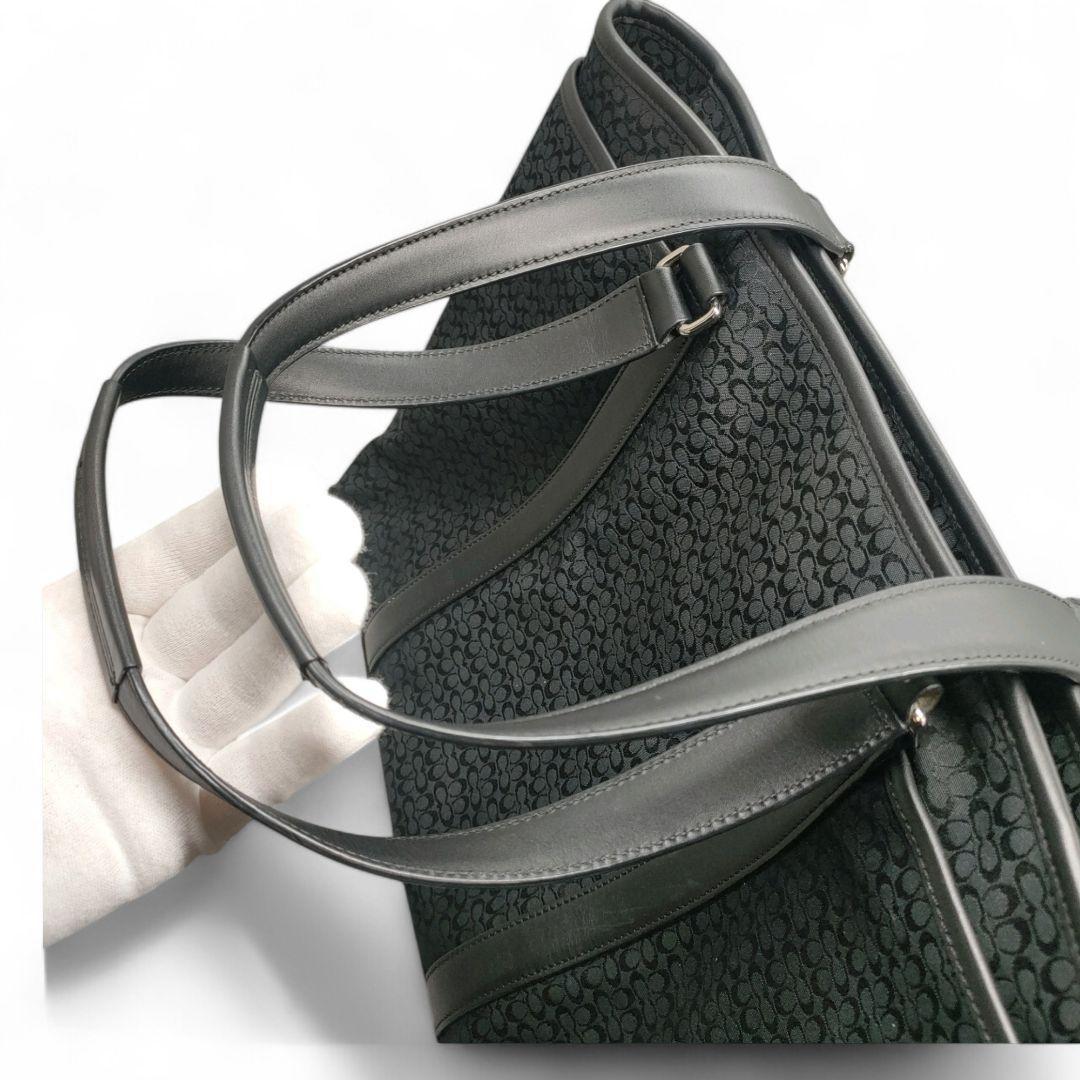 極美品　COACH　コーチ　トートーバック　ミニシグネチャー　マザーズバック