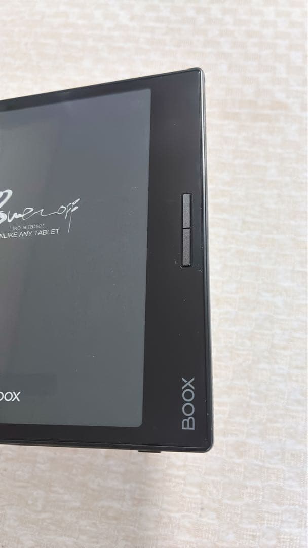 電子書籍リーダー本体 BOOX page