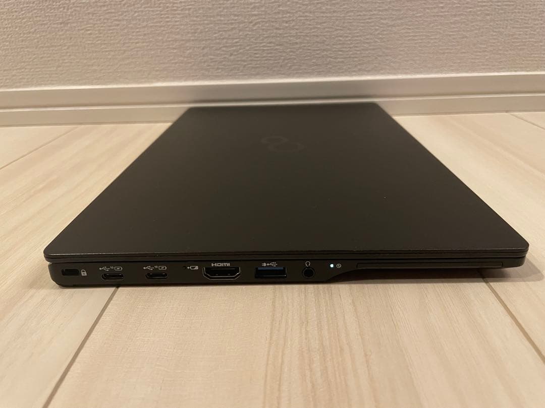 富士通 U9311/F i5-1145G7 256GB Office