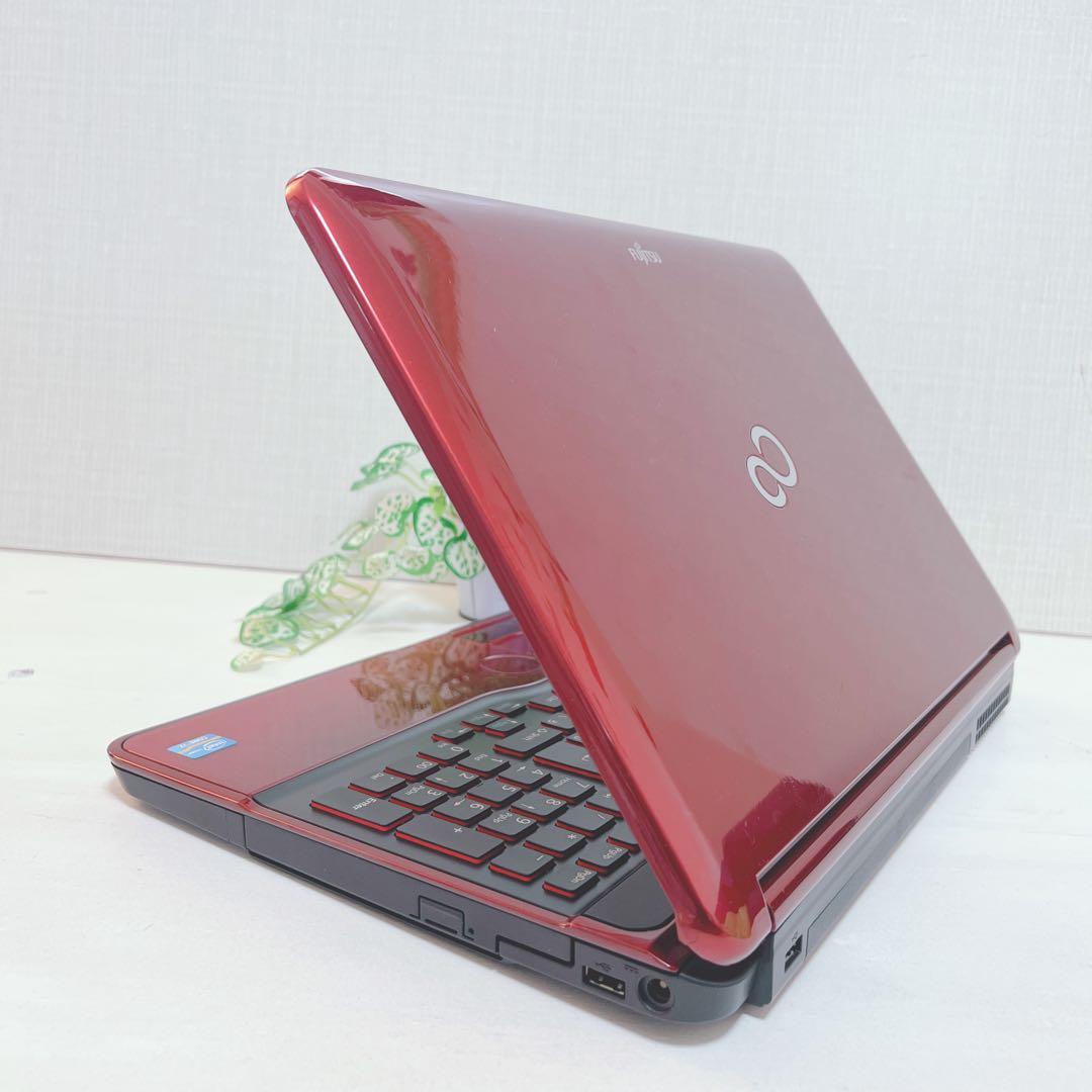 超美品、コアi7、高速SSD、オフィス2021、イラレが使える、wi-fi対応