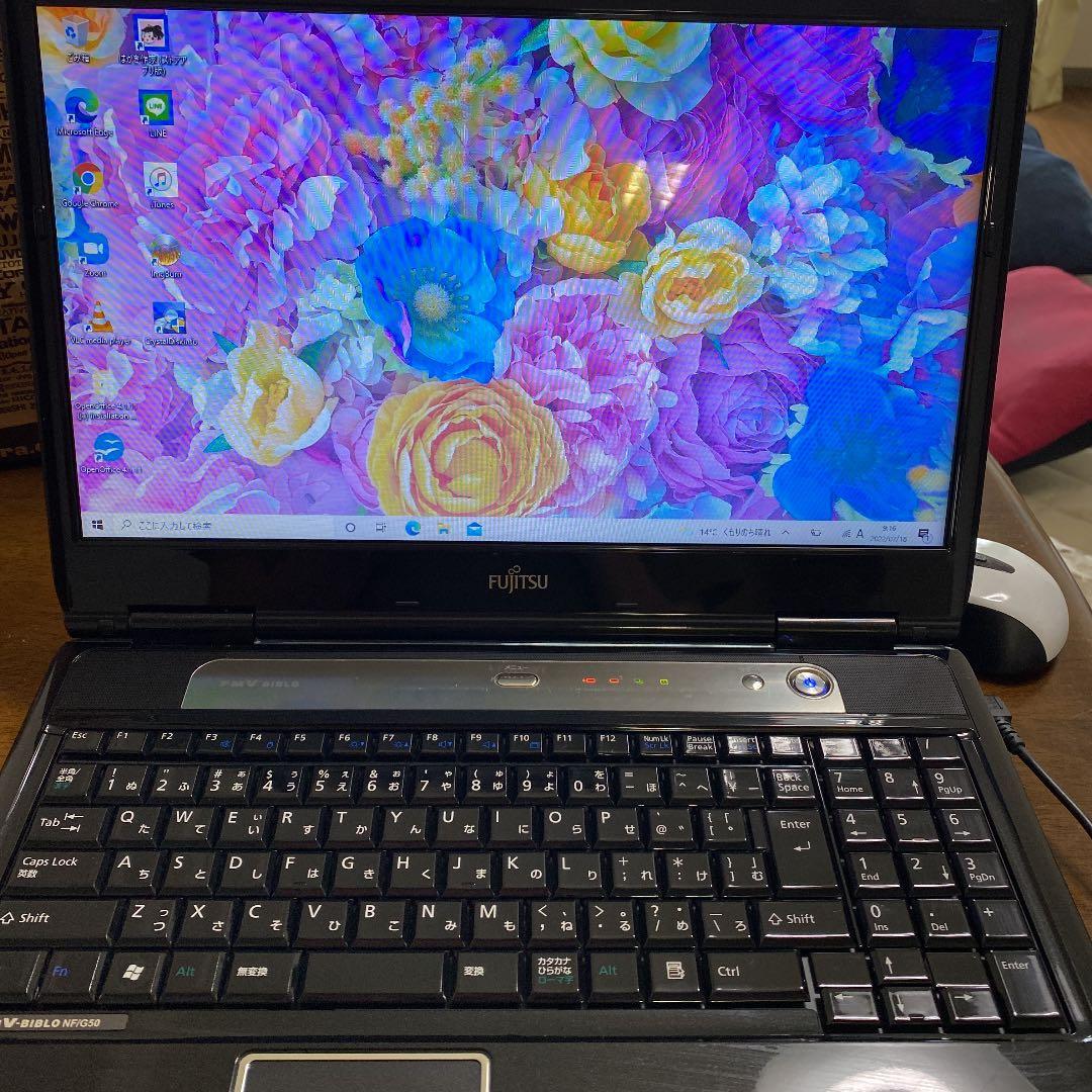 人気の黒ブラックノートパソコン！初心者おすすめ❣️