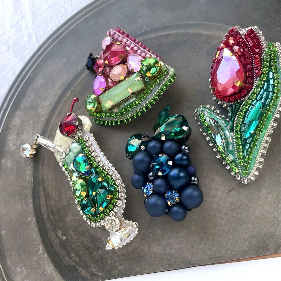 まさはる チューリップ メロンソーダ ビーズ刺繍ブローチ