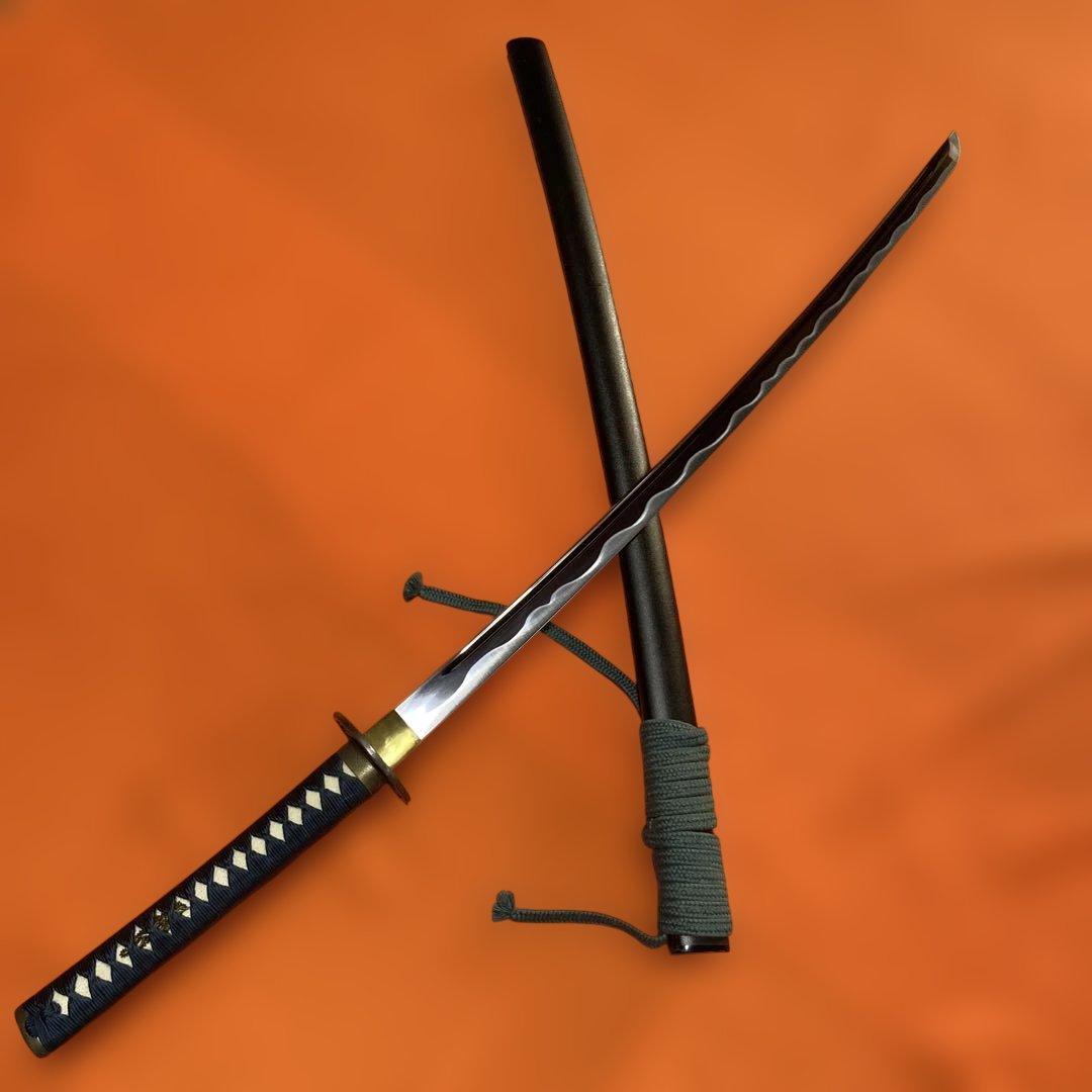 熟練者用高級長尺居合刀 青柄 龍彫透し丸鍔