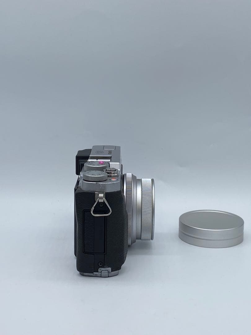 FUJIFILM 富士フイルム X30