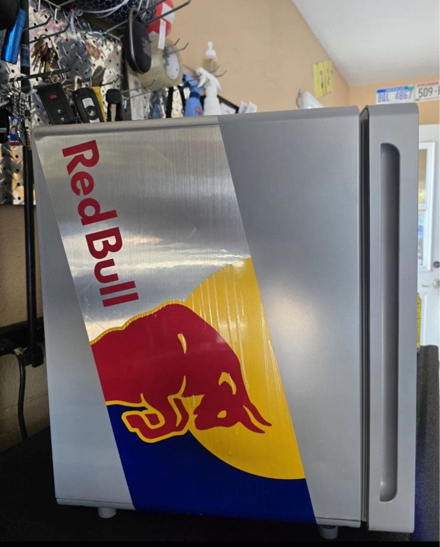 Red Bull LED冷蔵庫 2023年版 美品