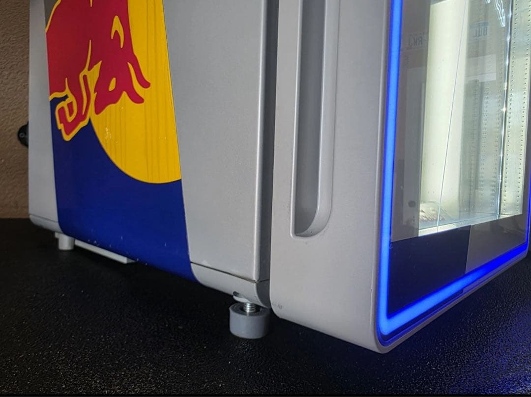 Red Bull LED冷蔵庫 2023年版 美品